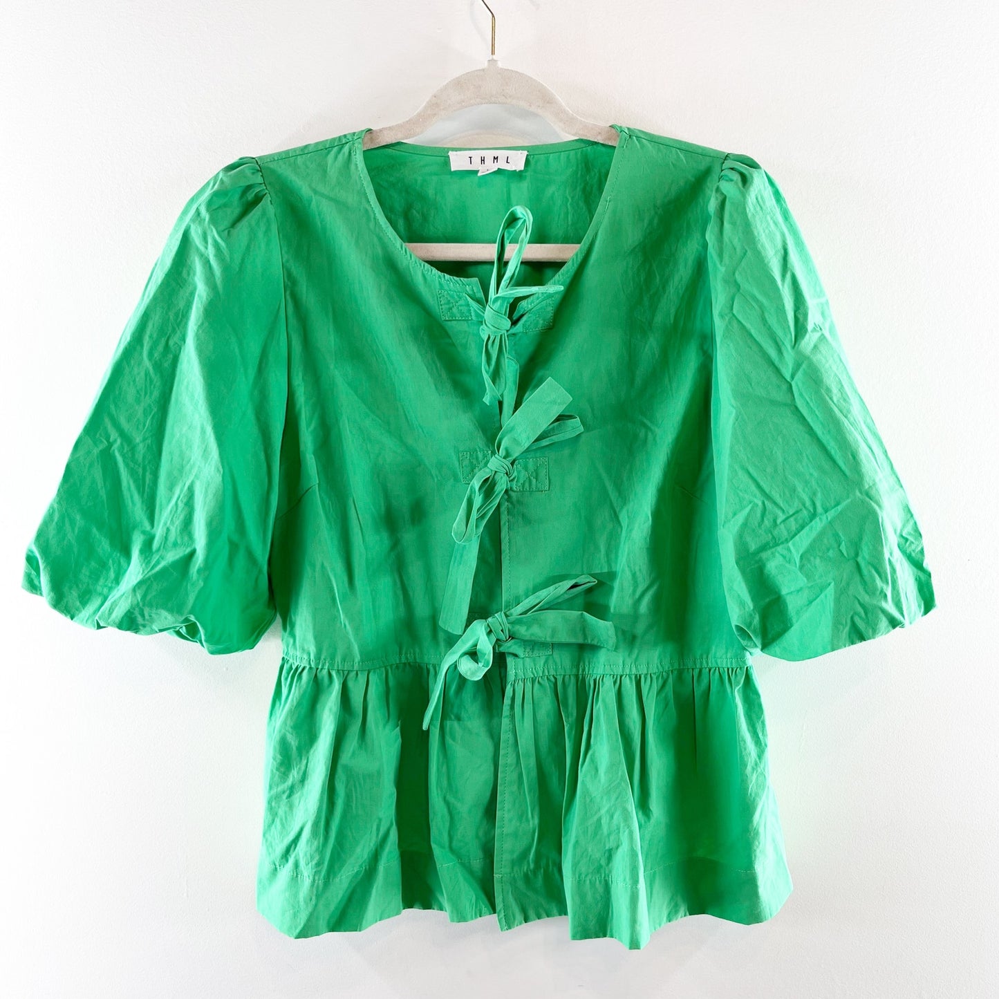 THML Short Puff Sleeve Tie Front Bow Peplum Top Blouse Green Large