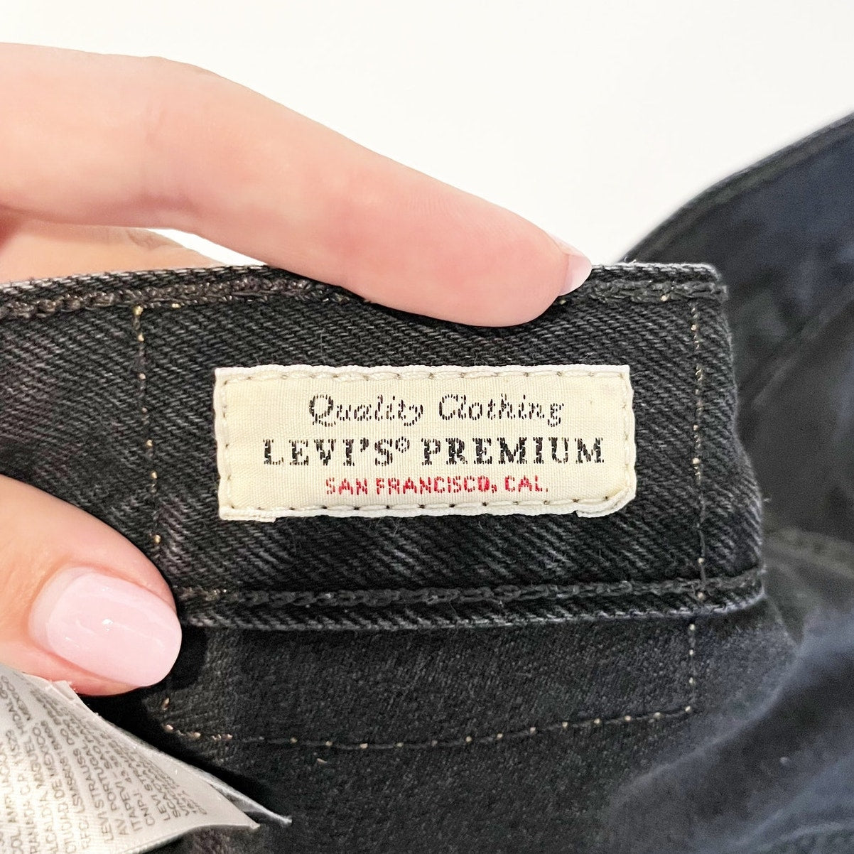 Levi's High Rise Cutoff Jean Denim Shorts Black 27