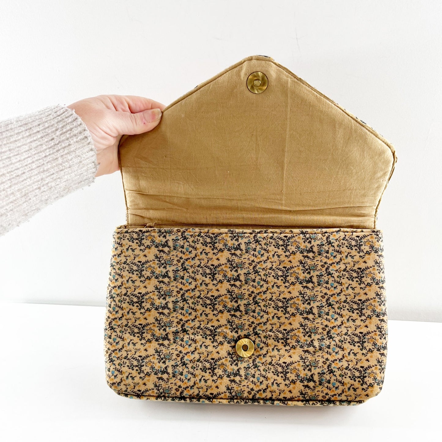 Anthropologie Francesca Floral Velvet Clutch Pearl Chain Strap Crossbody Purse