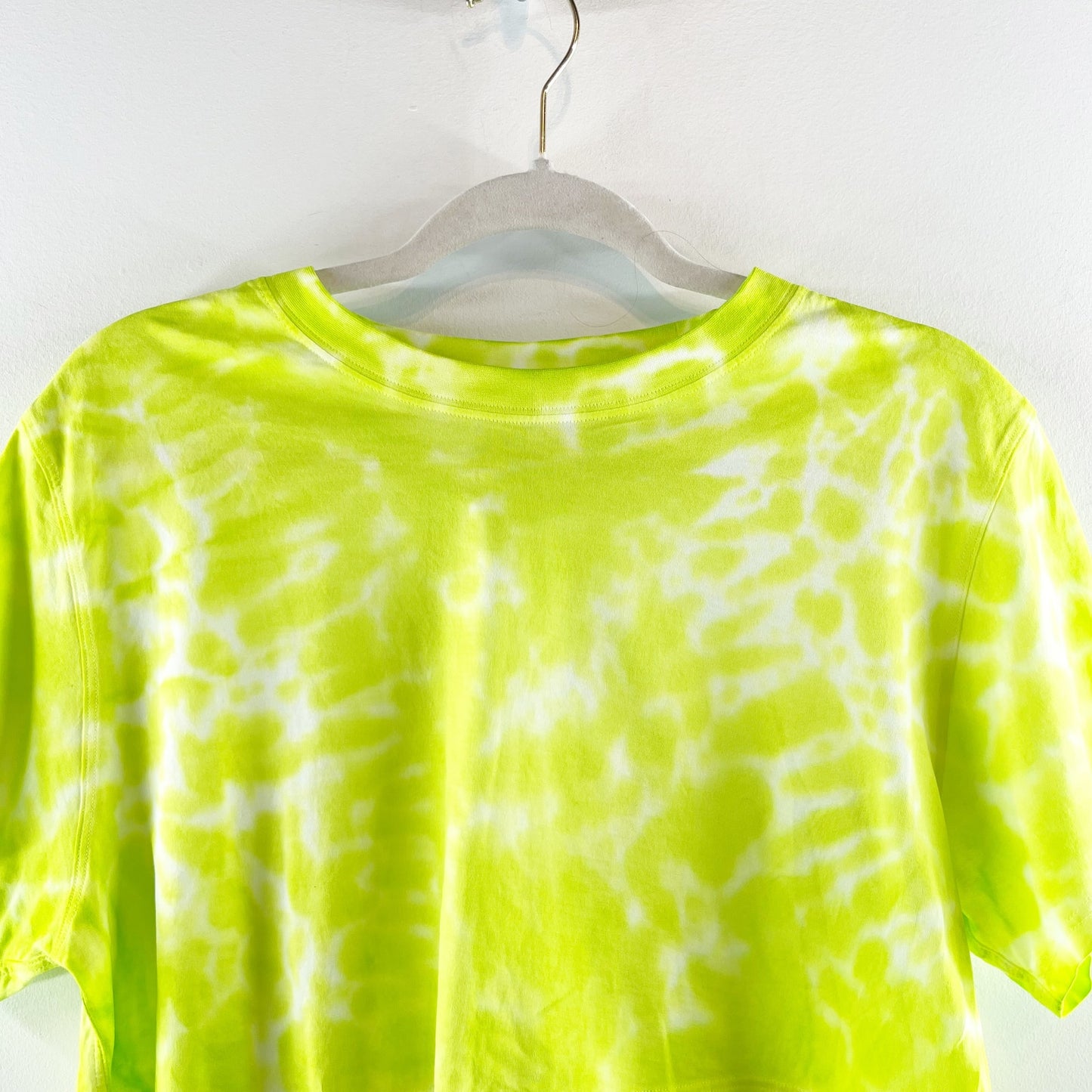 Lululemon All Yours Cropped Cotton T-Shirt Tie Dye Neon Yellow Medium