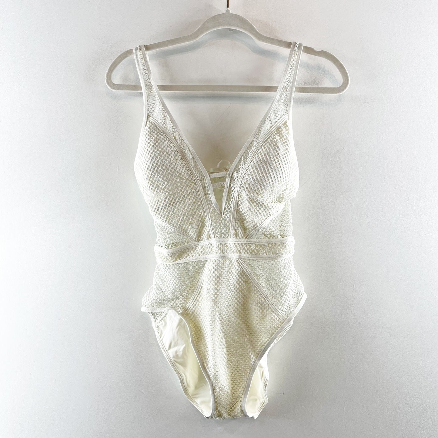 Becca Play Crochet Plunge One Piece Open Back Swimsuit White Medium