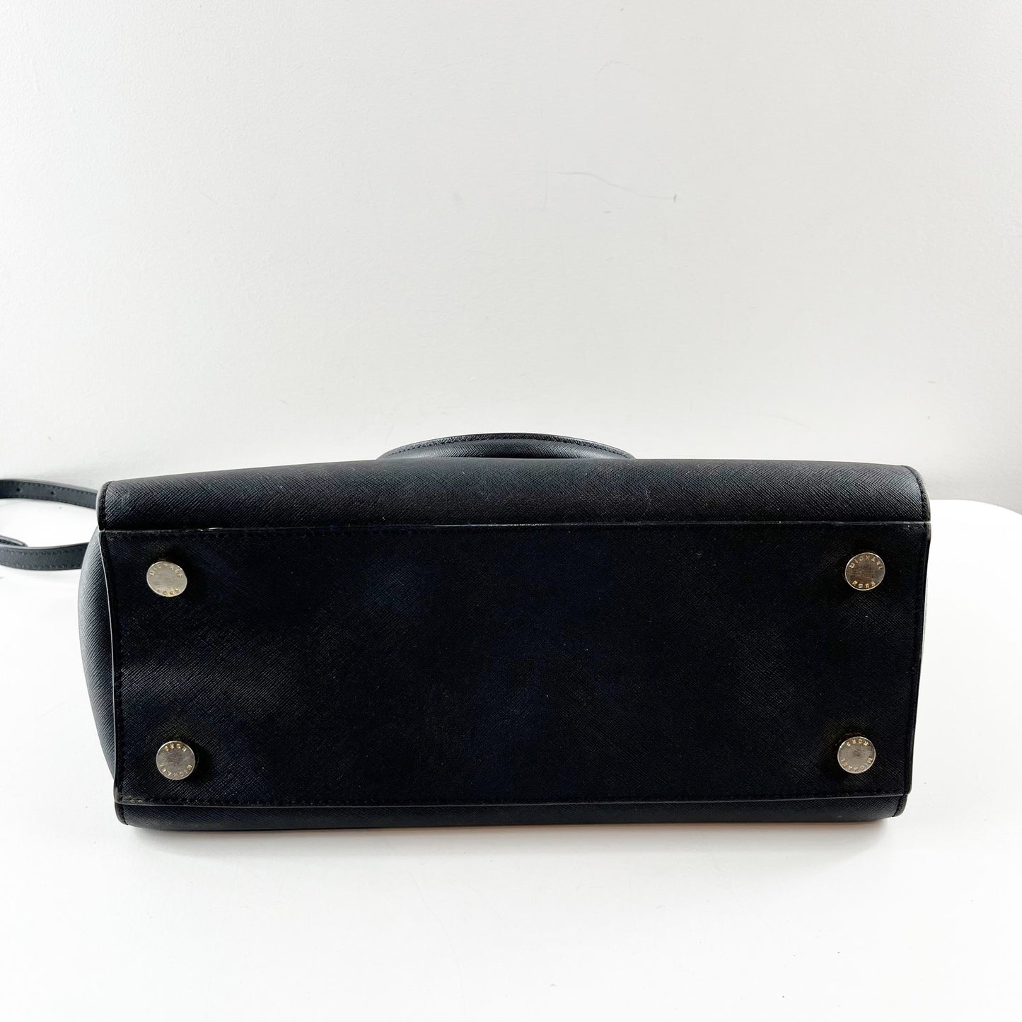 Michael Kors Selma Saffiano Leather Satchel Handbag Purse Black