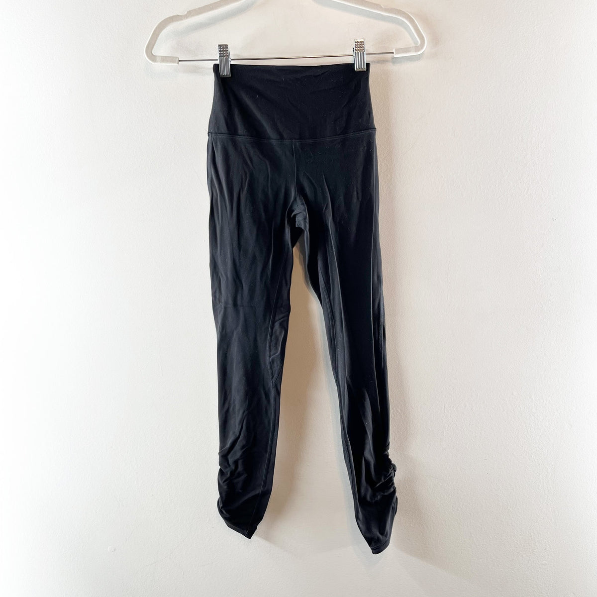 Lululemon Athletica Align Ruched Petal-Hem Tight Leggings 25" Black 2