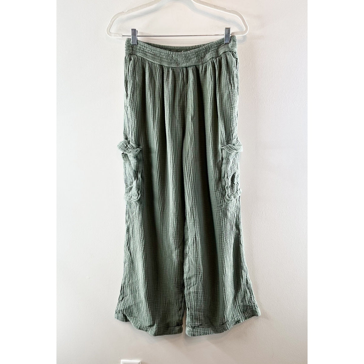 Aerie High Waisted Cargo Gauzy Wide Leg Pants Green Medium