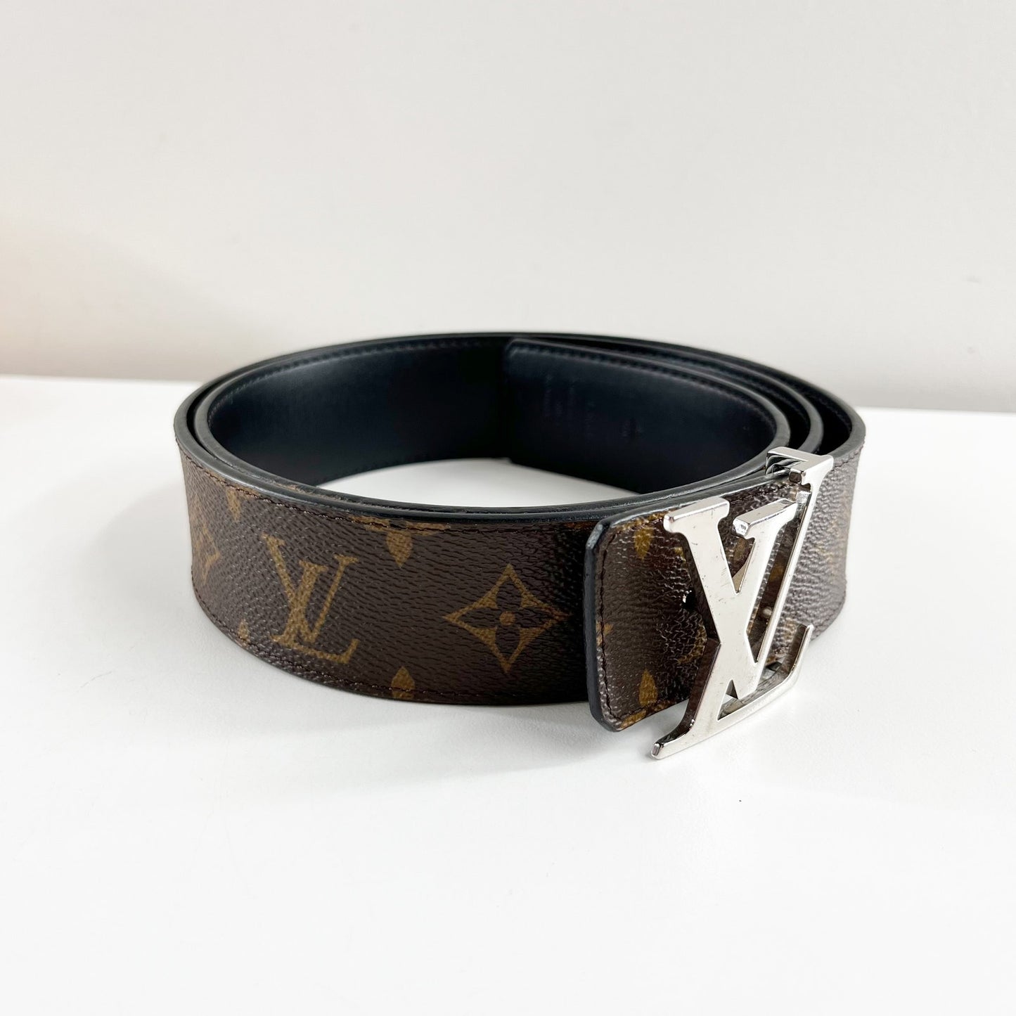 Louis Vuitton LV Initiales Monogram 40mm Reversible Belt Brown Black 95 / 38