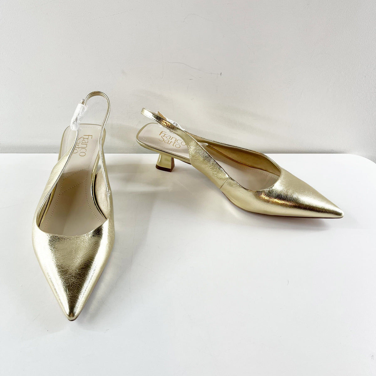 Franco Sarto Jaden Leather Pointed Toe Slingback Kitten Heels Platino Gold 9