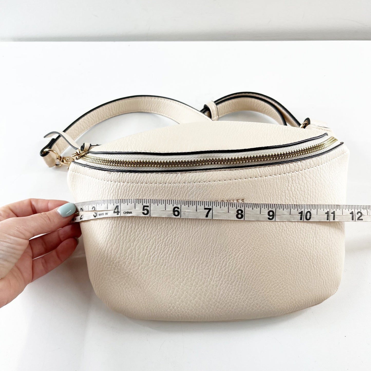 Poppy and Peonies The Sidekick Bum Crossbody Shoulder Bag Cream