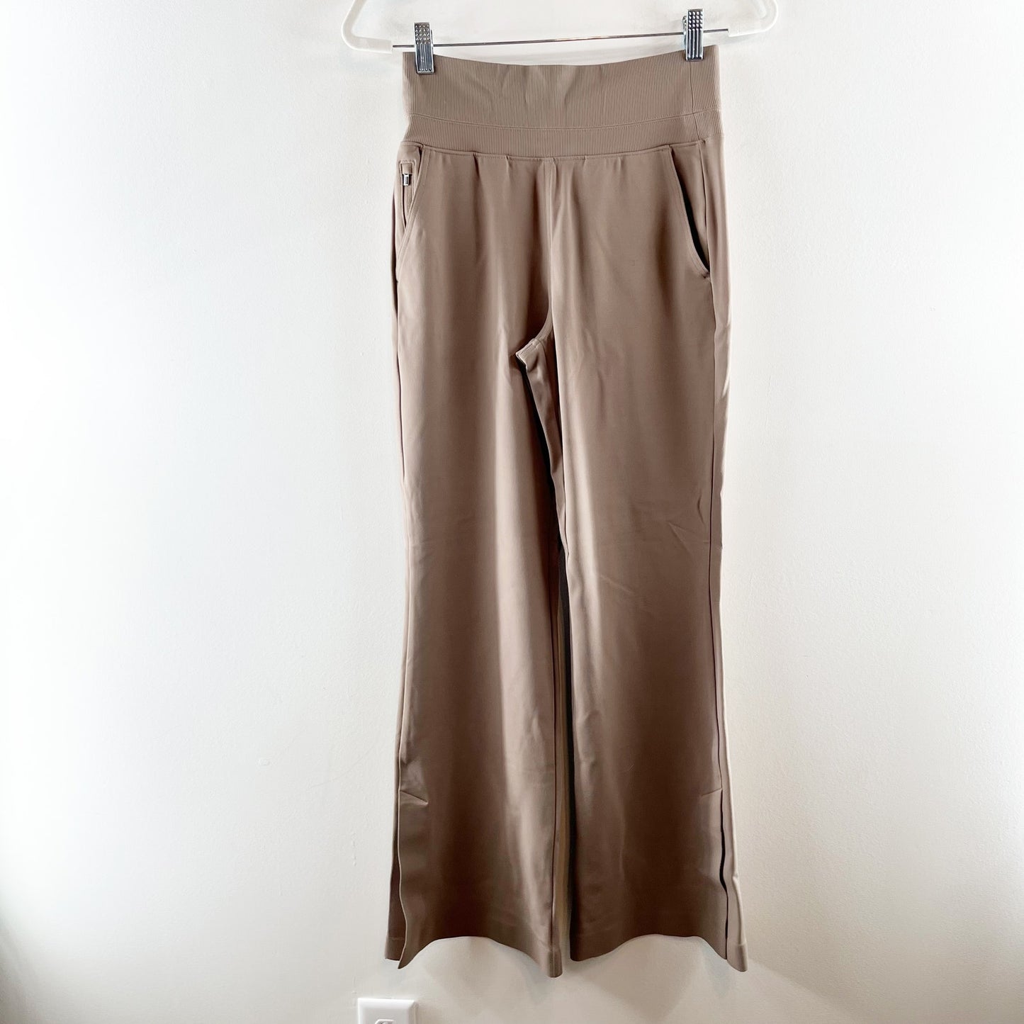 Athleta Venice Stretch Lightweight High Rise Wide Flare Leg Pants Light Brown XS