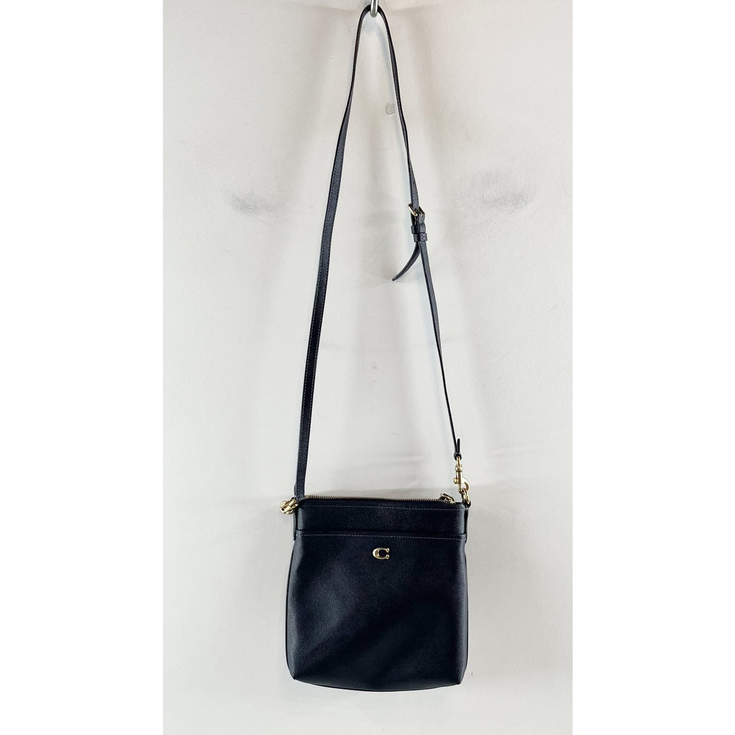 Coach Kitt Crossbody Leather Zip Closure Purse Bag Black Gold