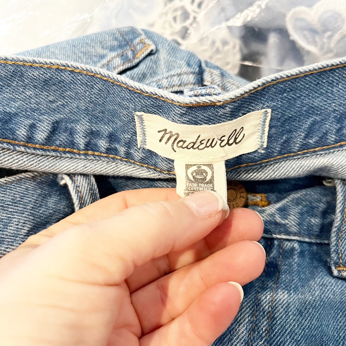 Madewell Relaxed Denim Jean Shorts Kelton Wash Raw Hem Edition Blue 29