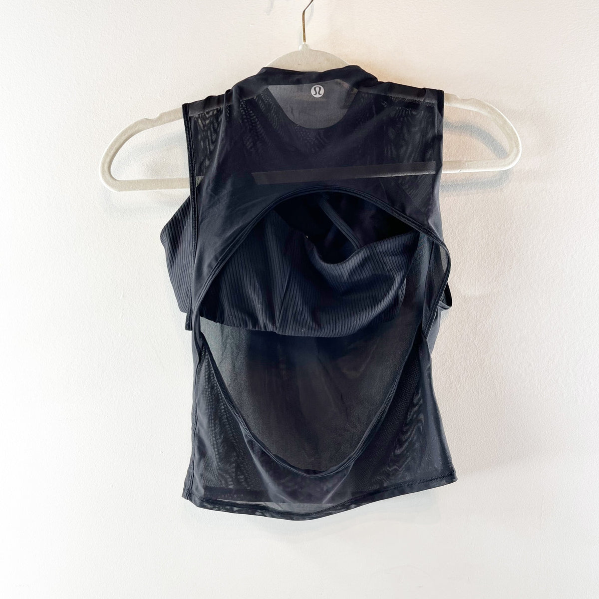 Lululemon Nulu and Mesh Overlay Cropped Studio Tank Top Black Small