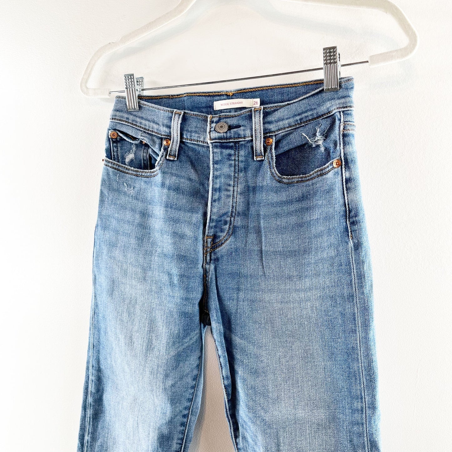 Levi's Wedgie Fit High Rise Button Fly Jeans Blue 26 / 2