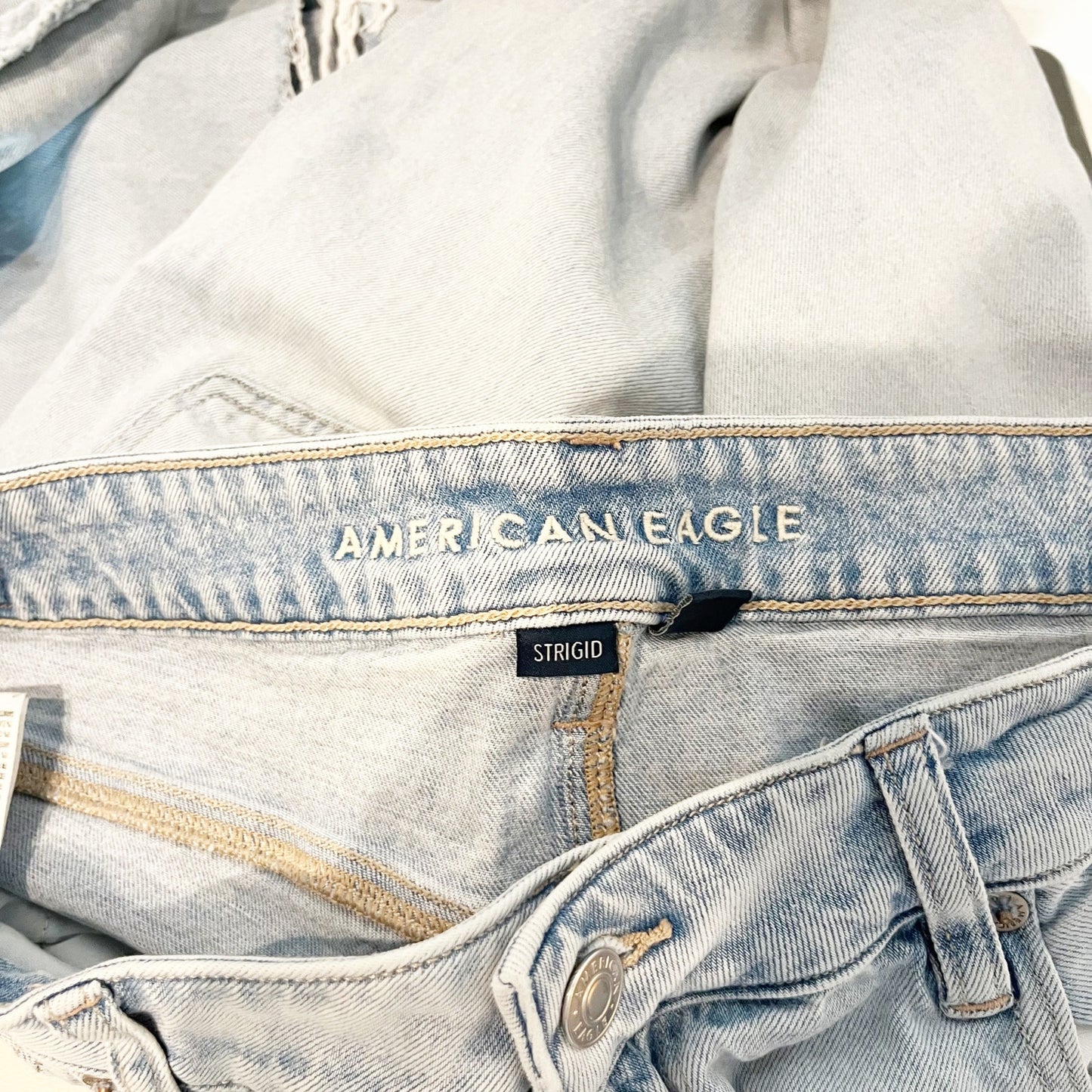 American Eagle Outfitters Strigid Super High-Rise Baggy Wide Leg Jeans 10