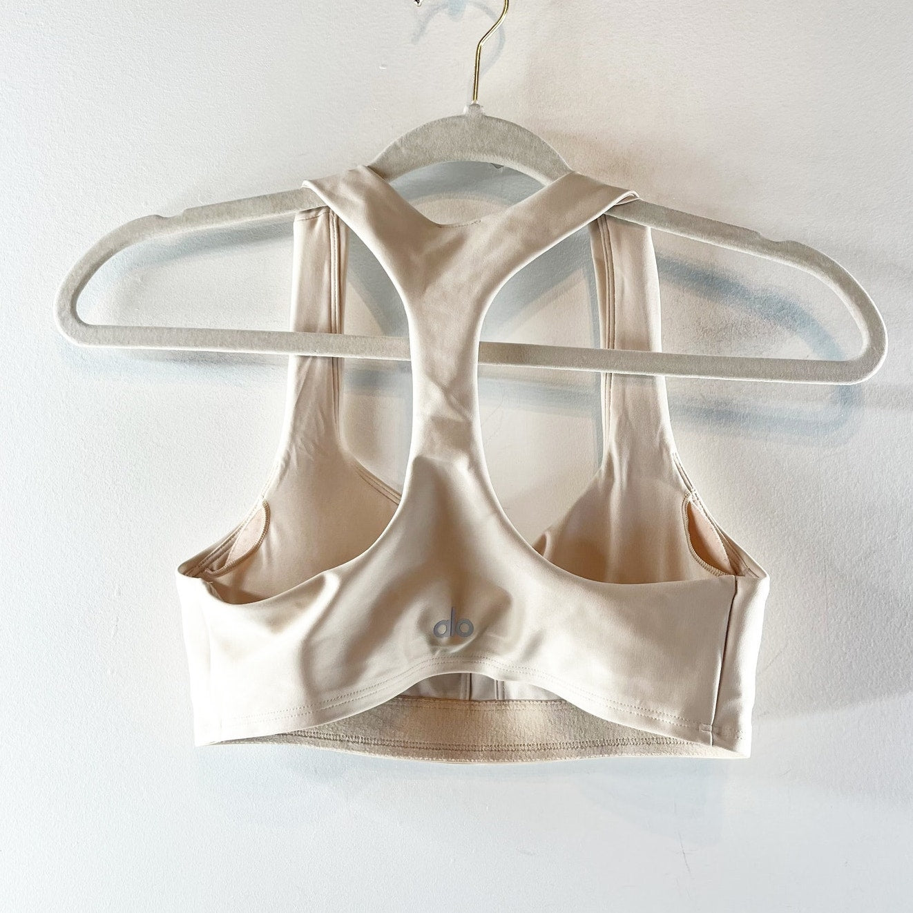 Alo Airlift Advantage Racerback Bra Macadamia Tan Beige Small