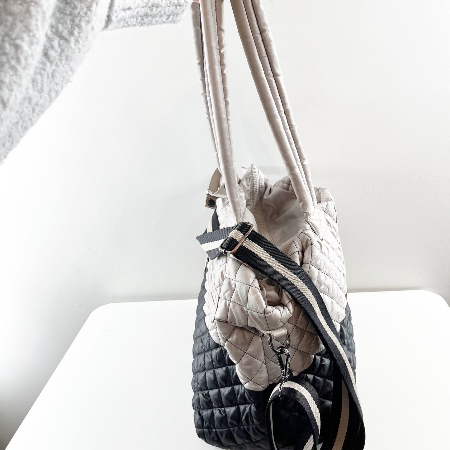 Oliver Thomas Kitchen Sink Colorblock Tote Quilted Bag Purse Gray Black