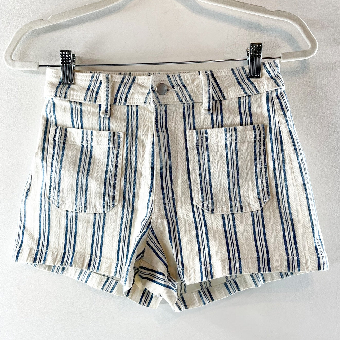 Universal Thread High Rise Striped Patch Pocket Sailor Shorts White Blue 2