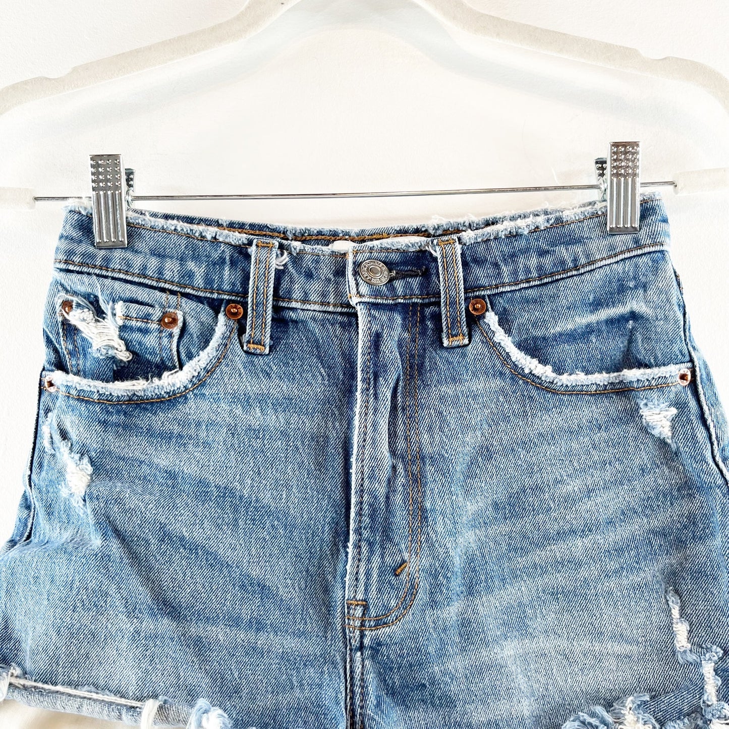 Abercrombie & Fitch High Rise Distressed Curve Love Mom Shorts Blue 25 / 0