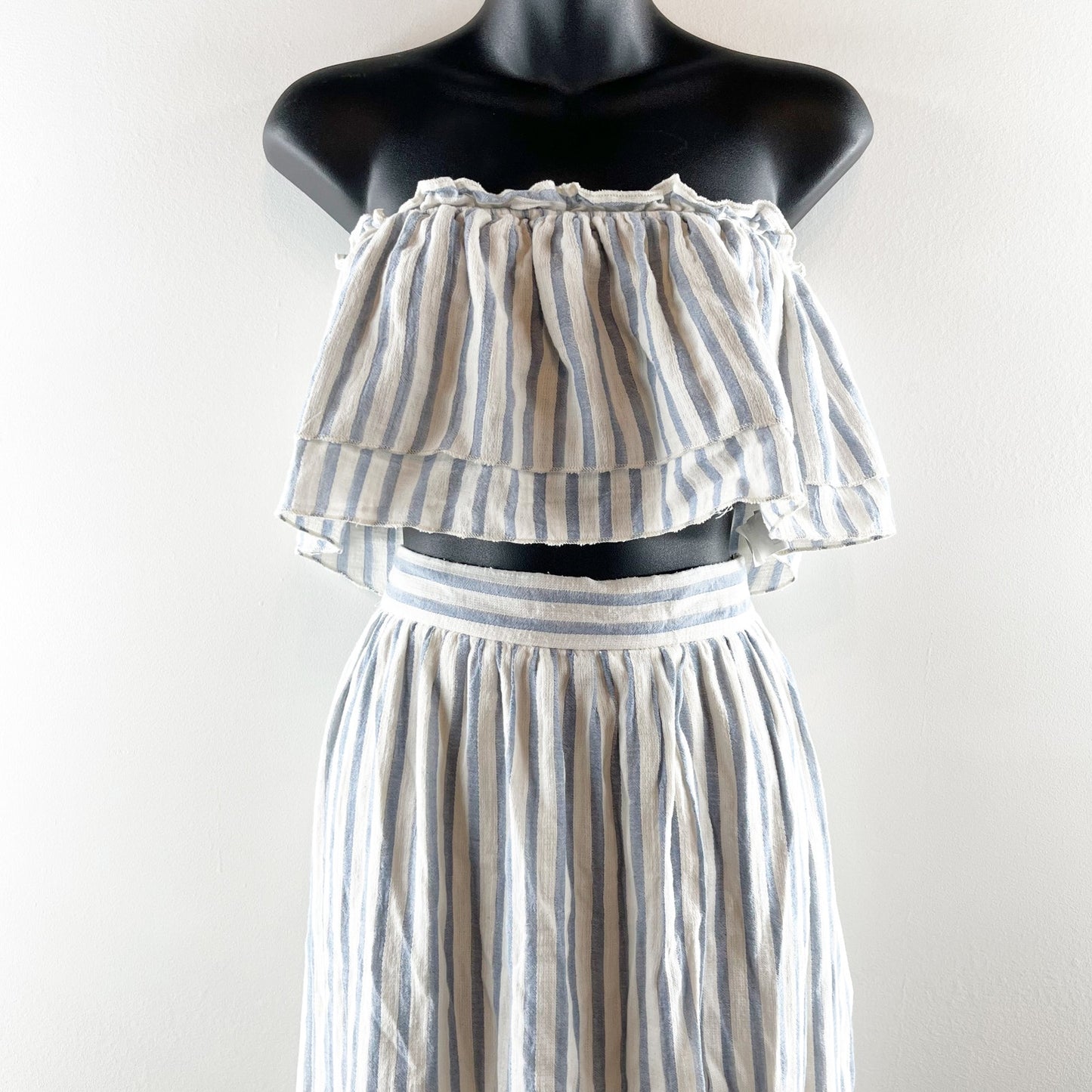 Listicle Striped Tube Strapless Crop Top Maxi Skirt w High Slit Blue White Large