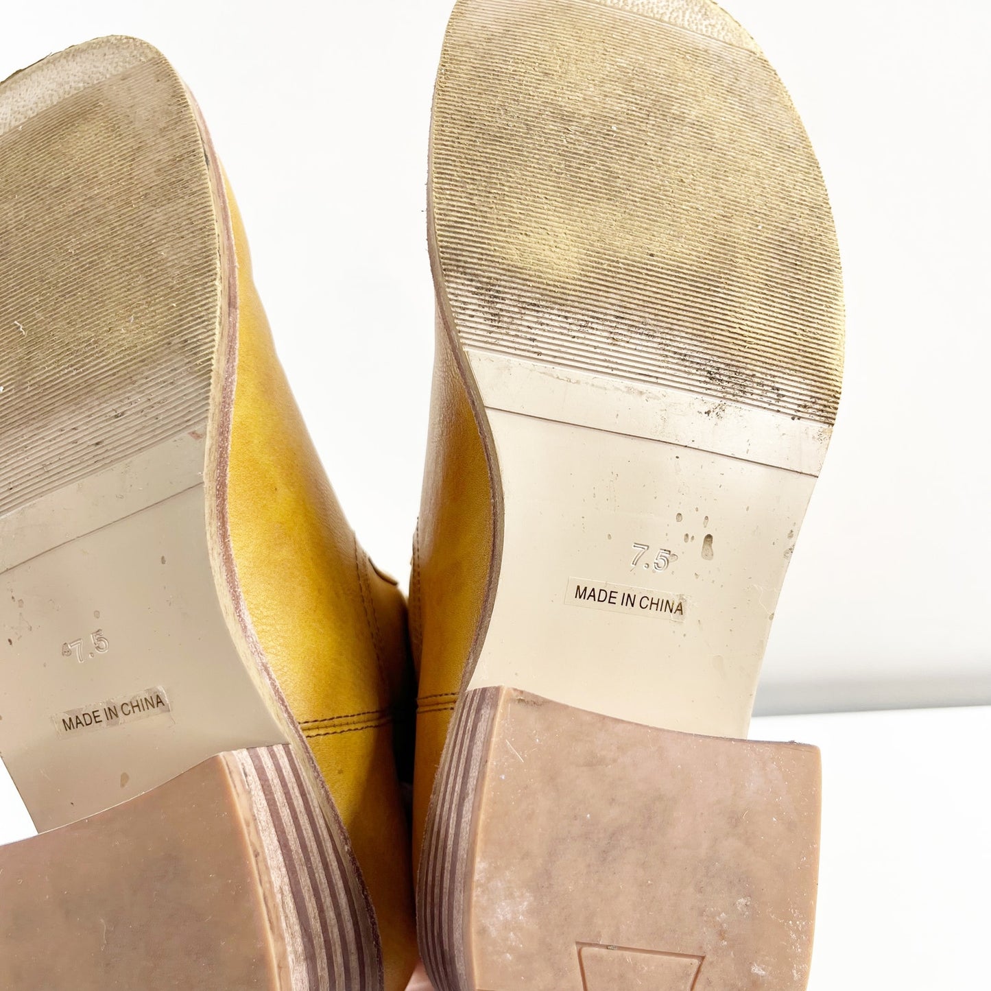 VBDB Knee High Square Toe Chunky Block Heel Boots Banana 7.5