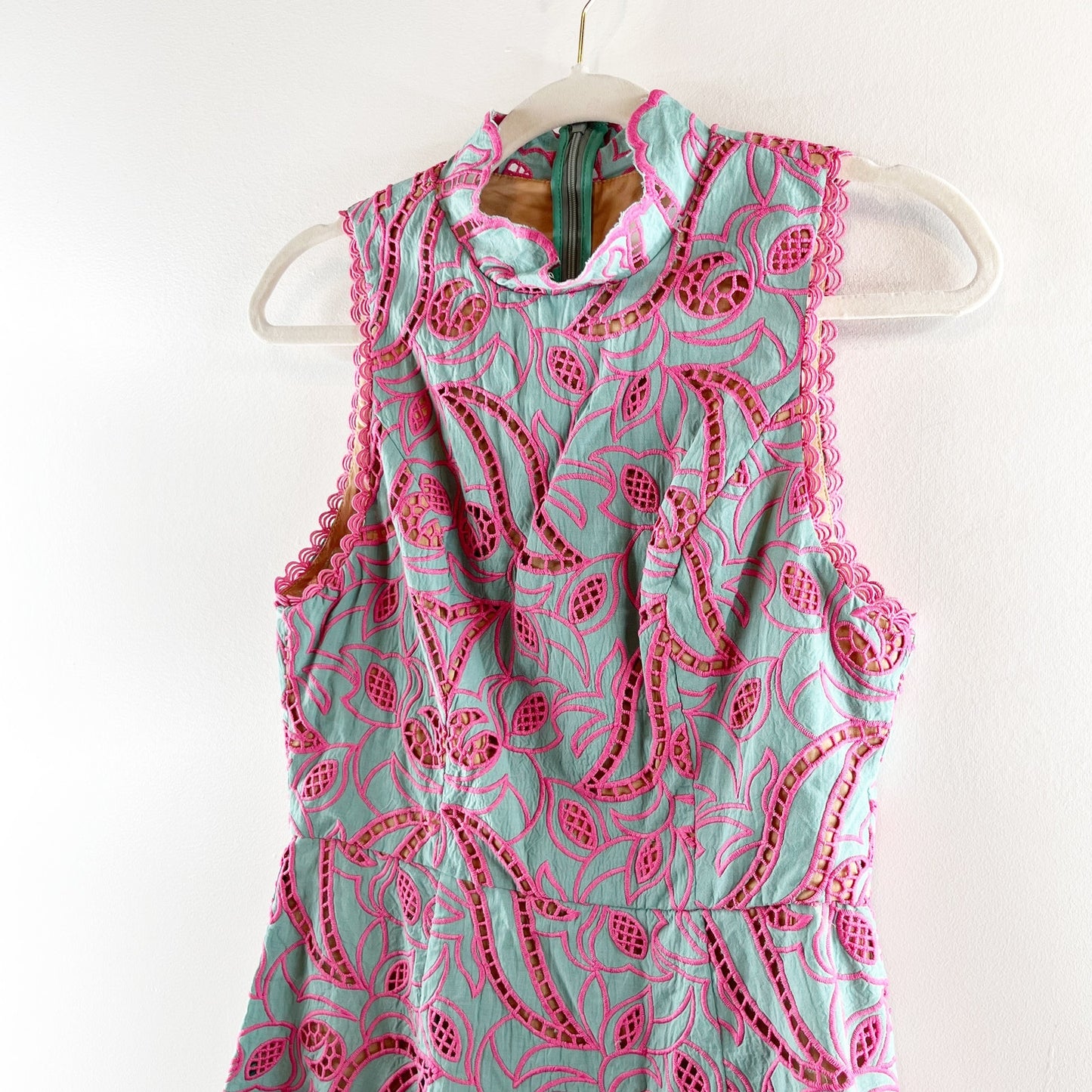 Elliatt Sleeveless Embroidered A Line Mini Dress Green Pink Small