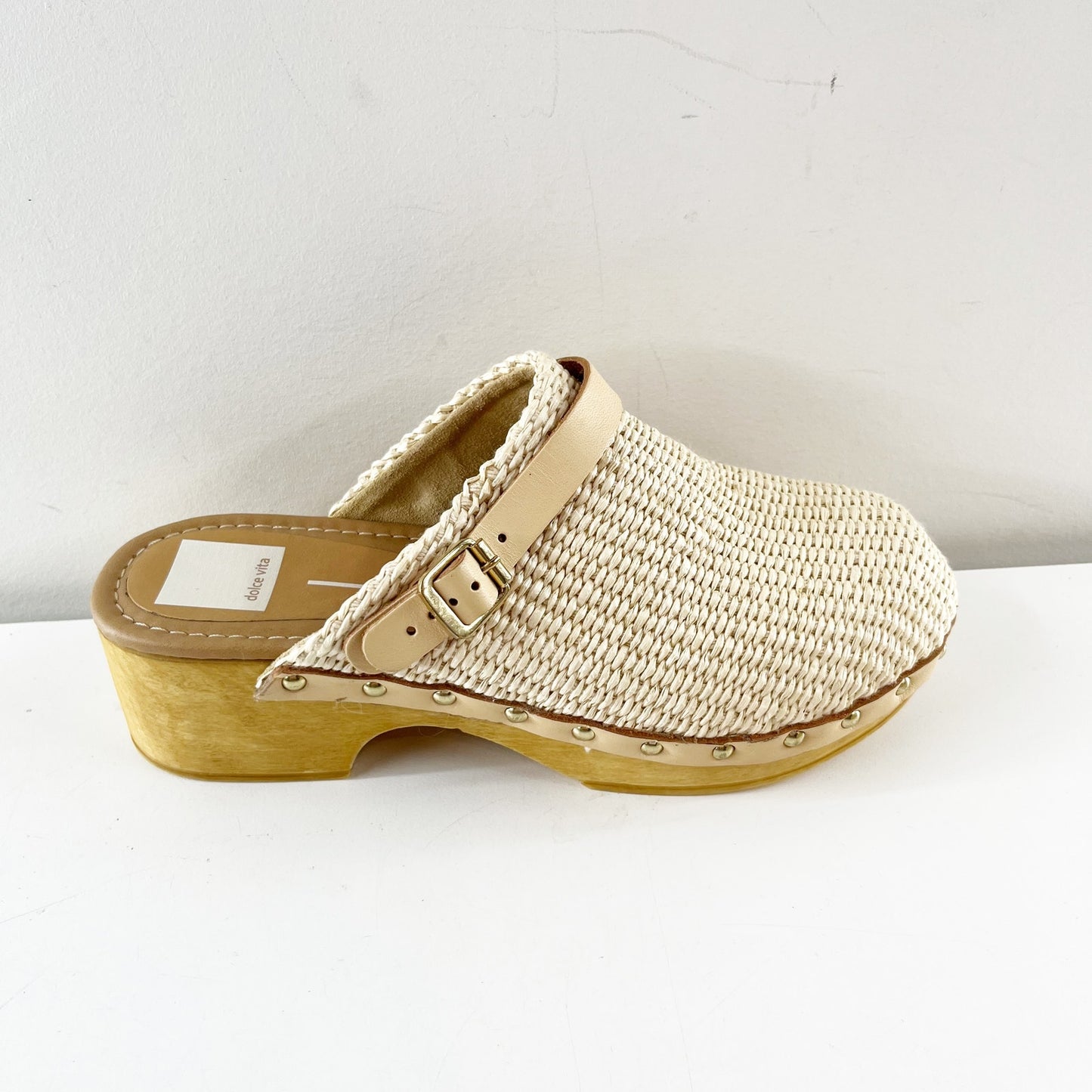 Dolce Vita Carlee Slip On Buckle Strap Closed Toe Raffia Clogs Natural Beige 39