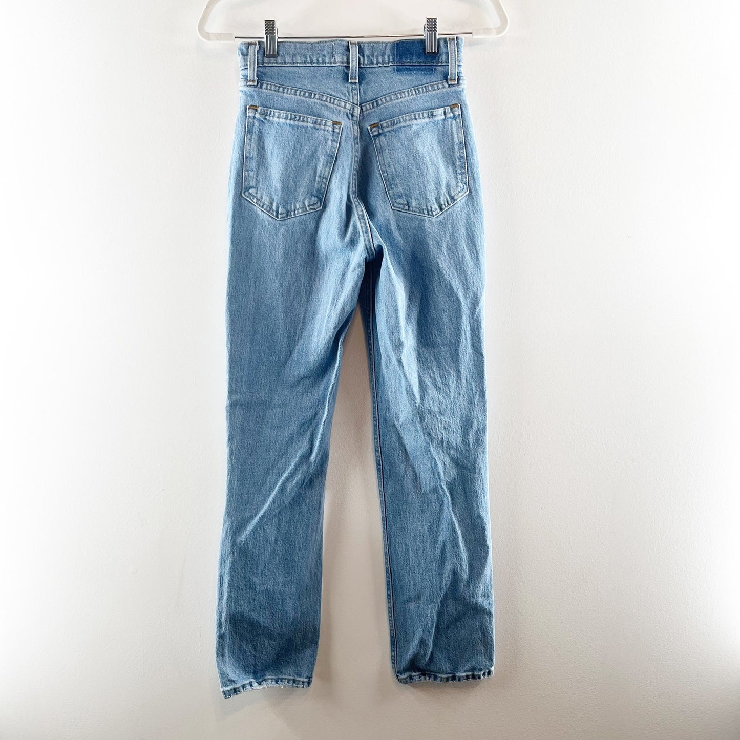 Abercrombie & Fitch Ultra High Rise 90s Denim Straight Jean Light Destroy 25 / 0