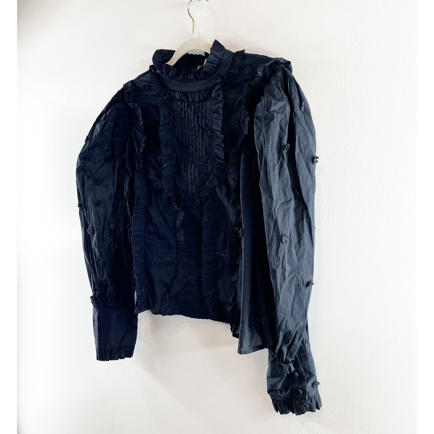 FARM Rio 3D Flower Long Sleeve High Neck Ruffle Blouse Black Large