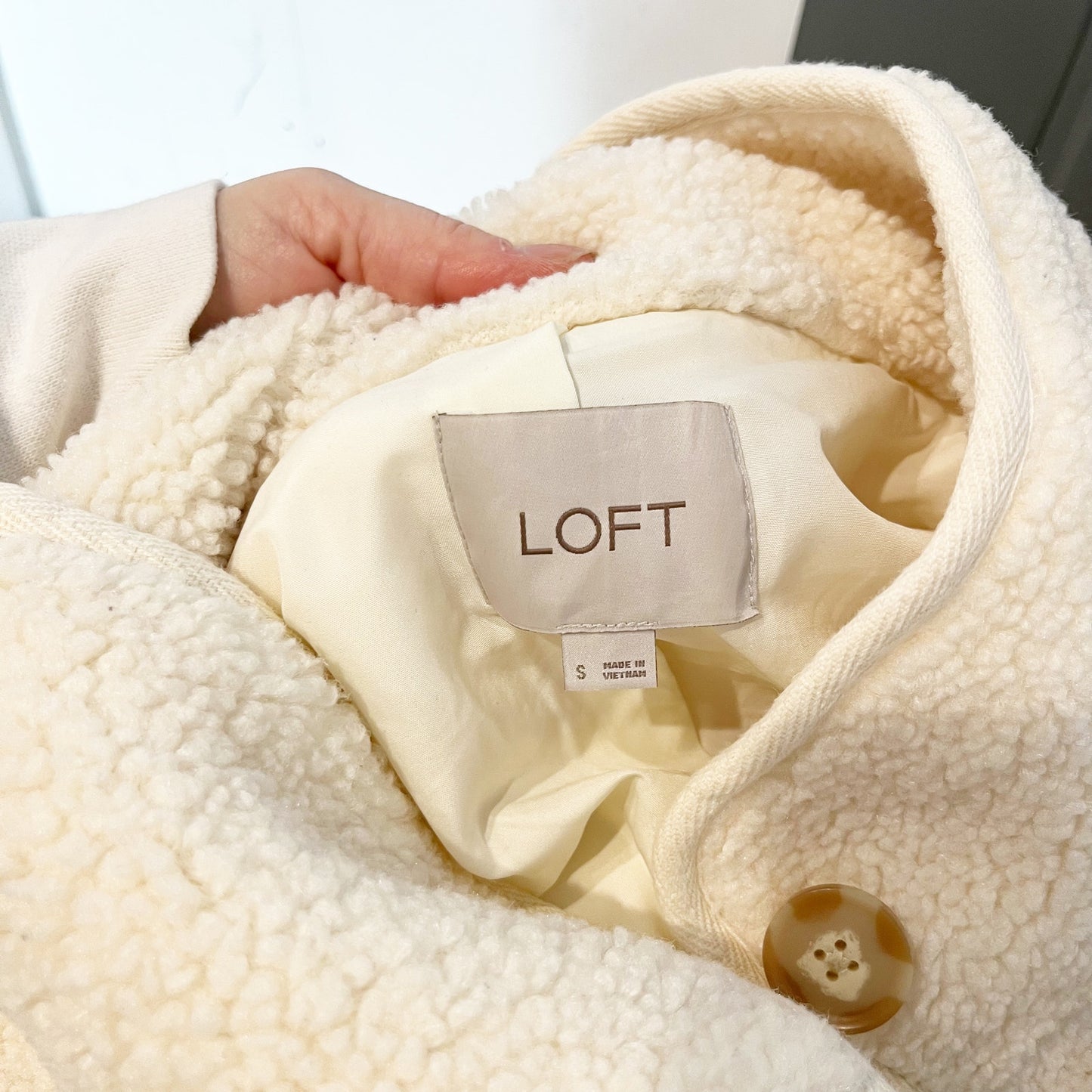 Loft Long Sleeve Button-Front Cozy Sherpa Quilted Coat Cream Small