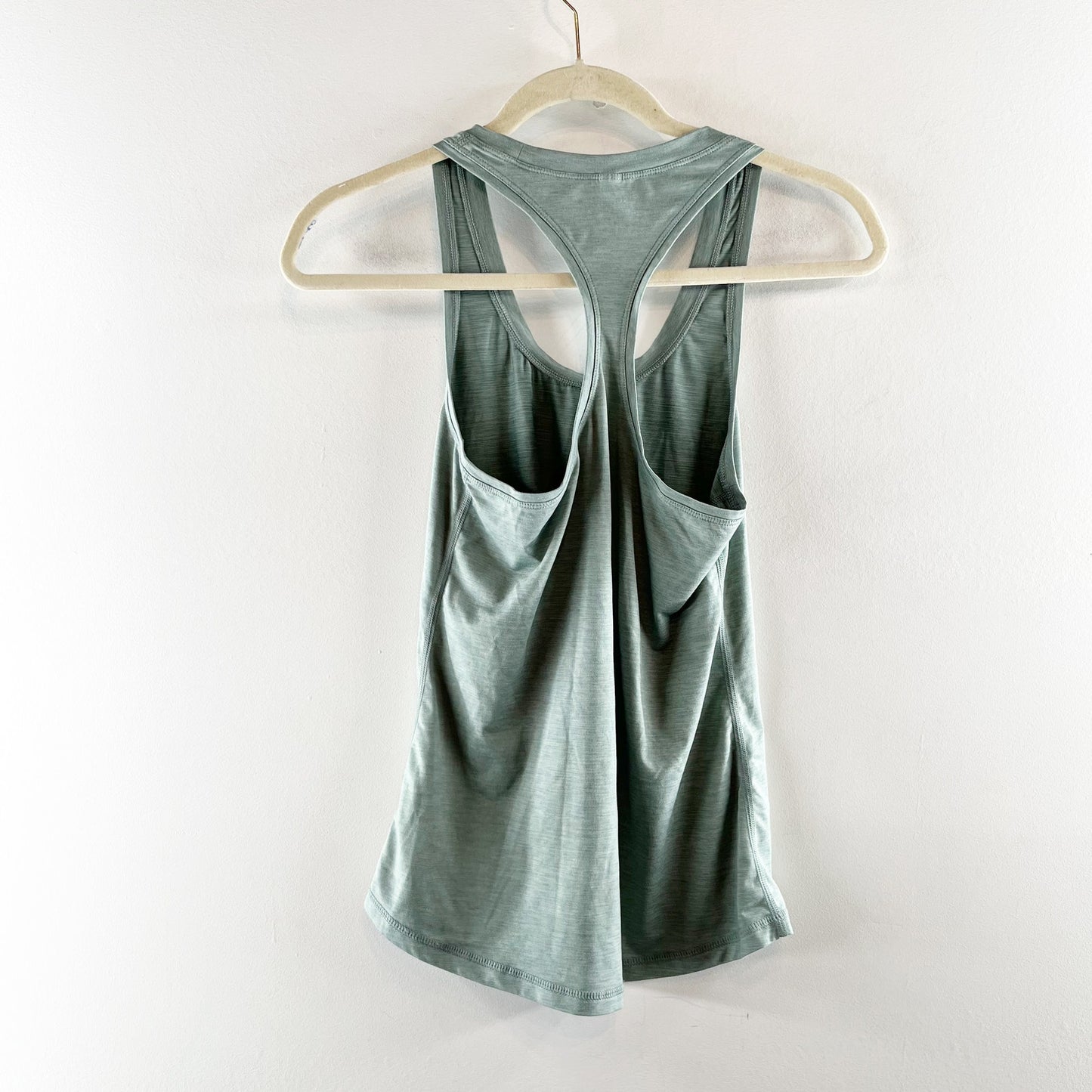 Vuori Lux Performance Sleeveless Racerback Tank Top Neptune Heather Green XS