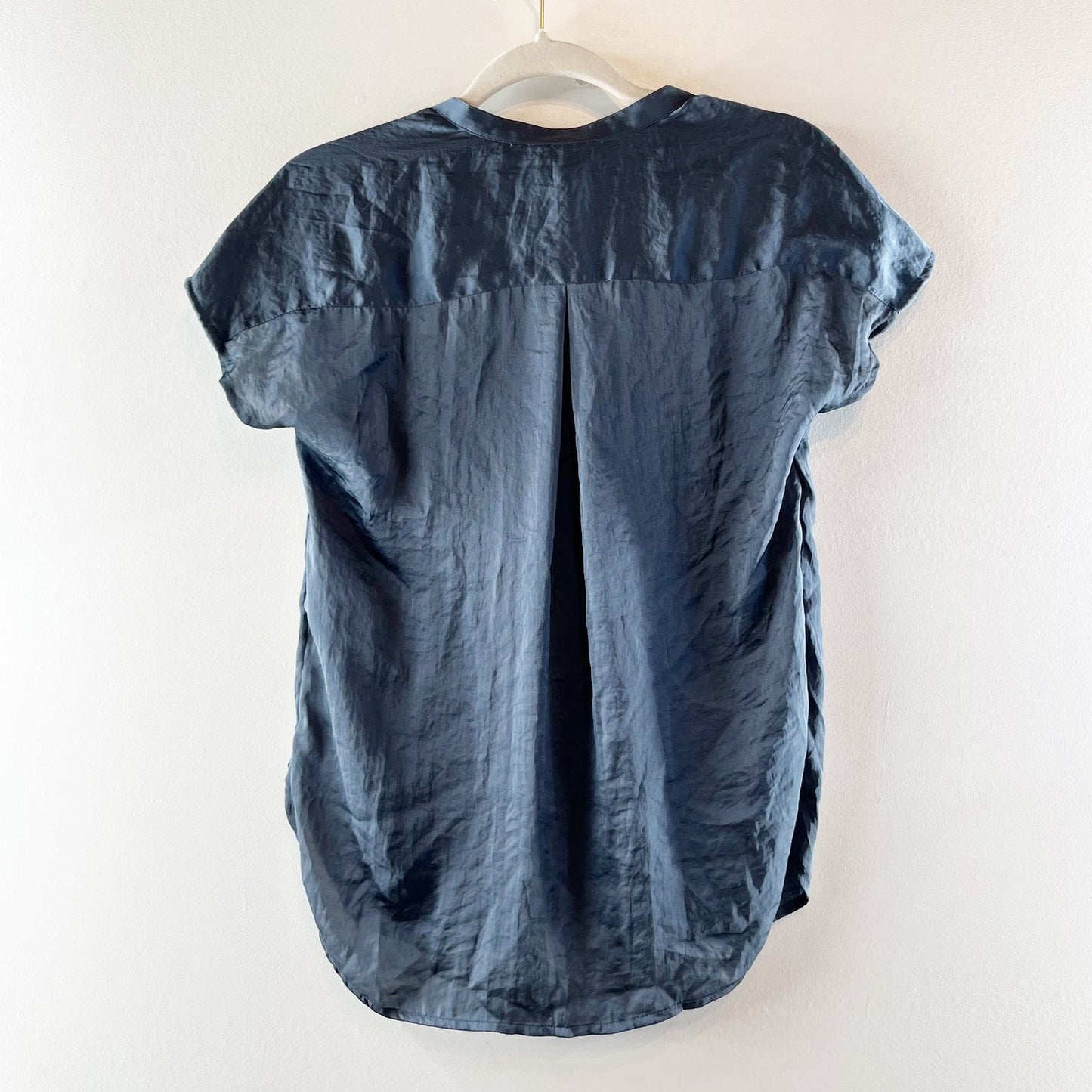 Lucky Brand Satin V Neck Short Sleeve Top Blouse Blue XS