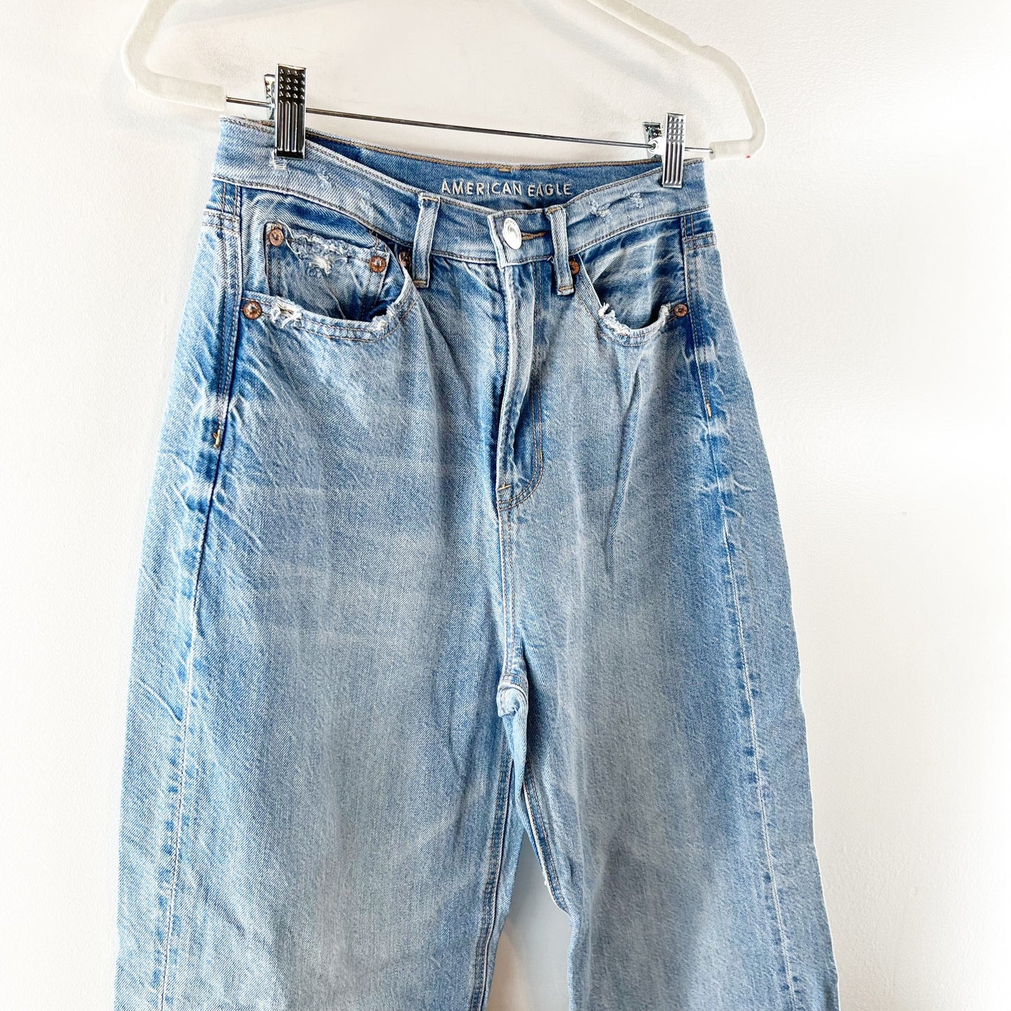 American Eagle High Rise Straight Leg Baggy Jeans Light Wash Blue 4