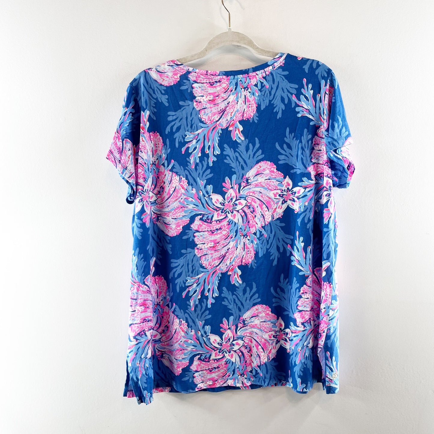 Lilly Pulitzer Meredith V Neck Short Sleeve Tee Shirt Top Blue Pink XL