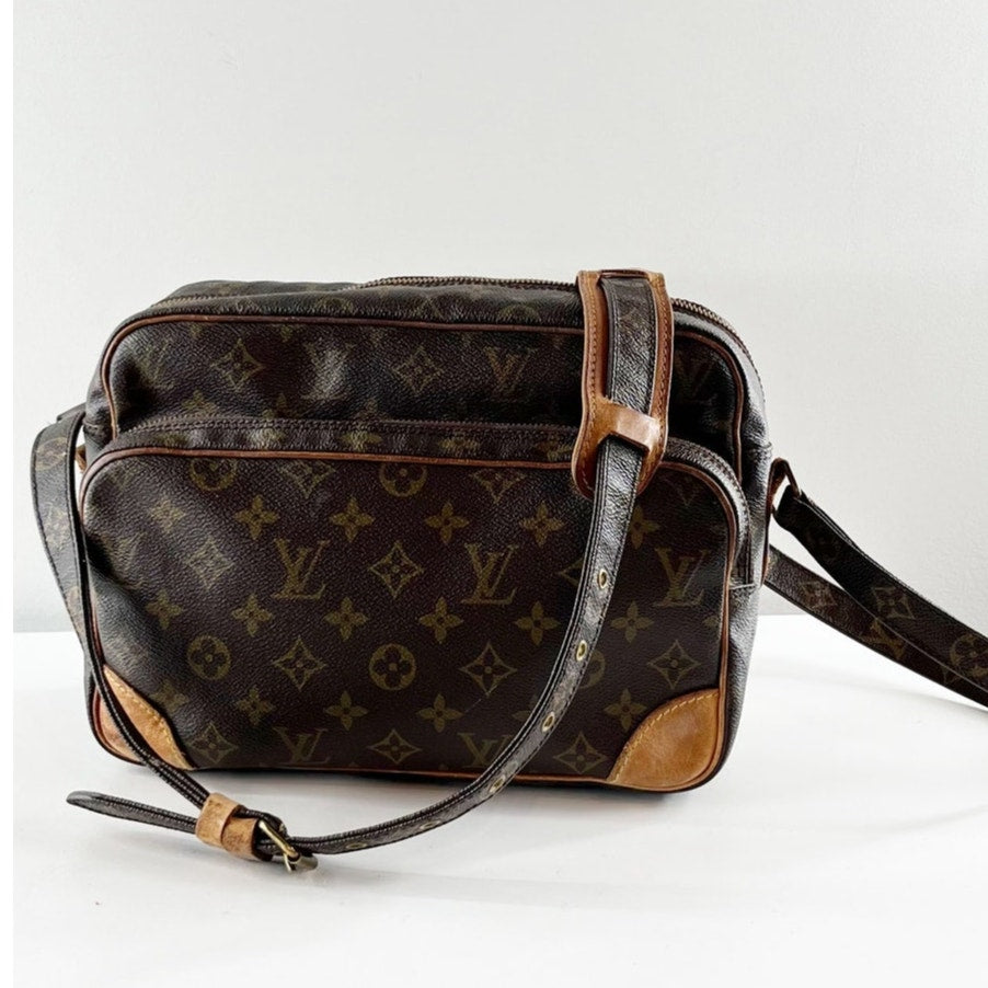 Louis Vuitton Monogram Nile Leather & Canvas Messenger Shoulder Bag Brown