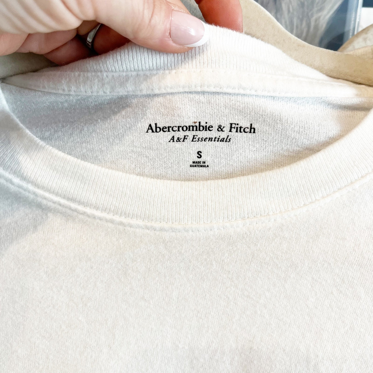 Abercrombie & Fitch Everyday Classic Crewneck Cotton Short Sleeve Tee Shirt