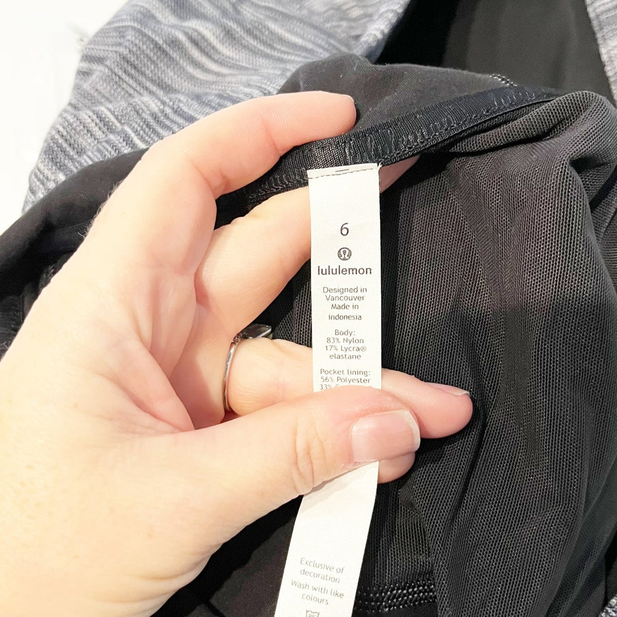 Lululemon Hooded Define Full Zip Jacket Nulu Heathered Black Gray 6