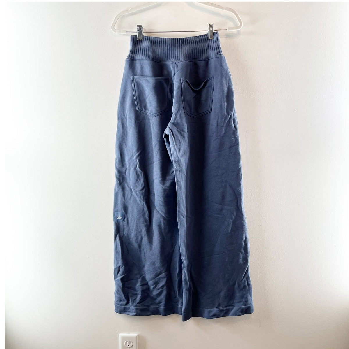 Alo Yoga Serenity Pull On High Waisted Wide Leg Sweatpants Bluestone Blue XS