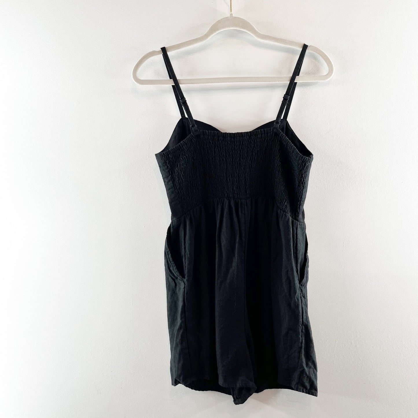 Old Navy Cami Linen Blend Shorts Romper Black Medium