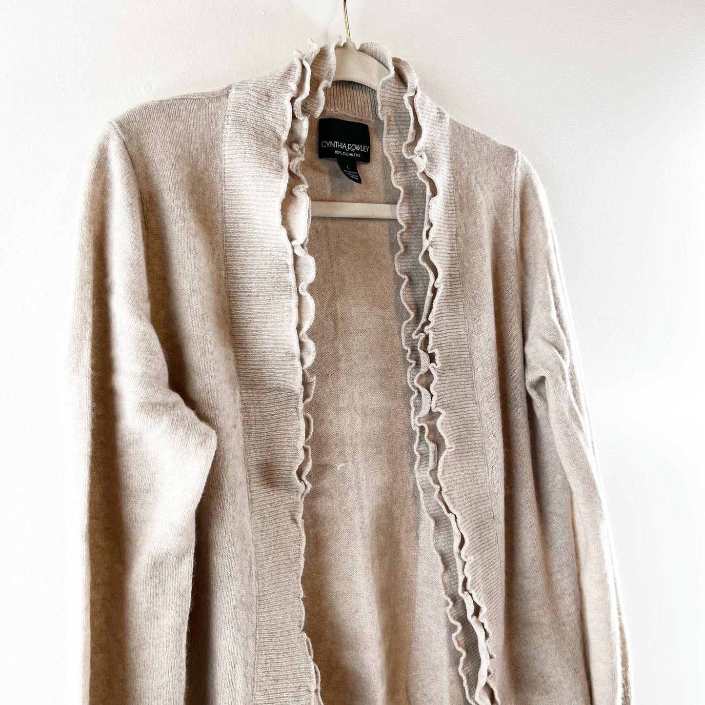 Cynthia Rowley 100% Cashmere Ruffle Trim Cardigan Sweater Beige Large