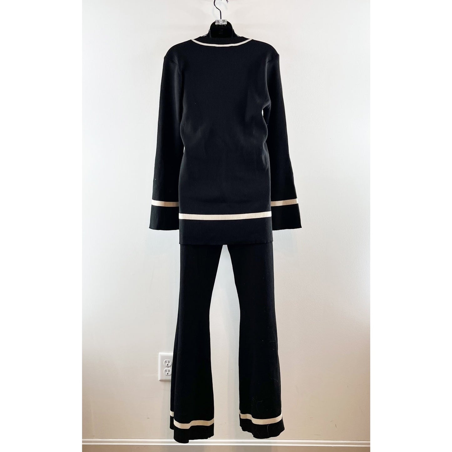 Miou Muse V Neck Long Sleeve Ribbed Sweater Pants Matching Set Black Large