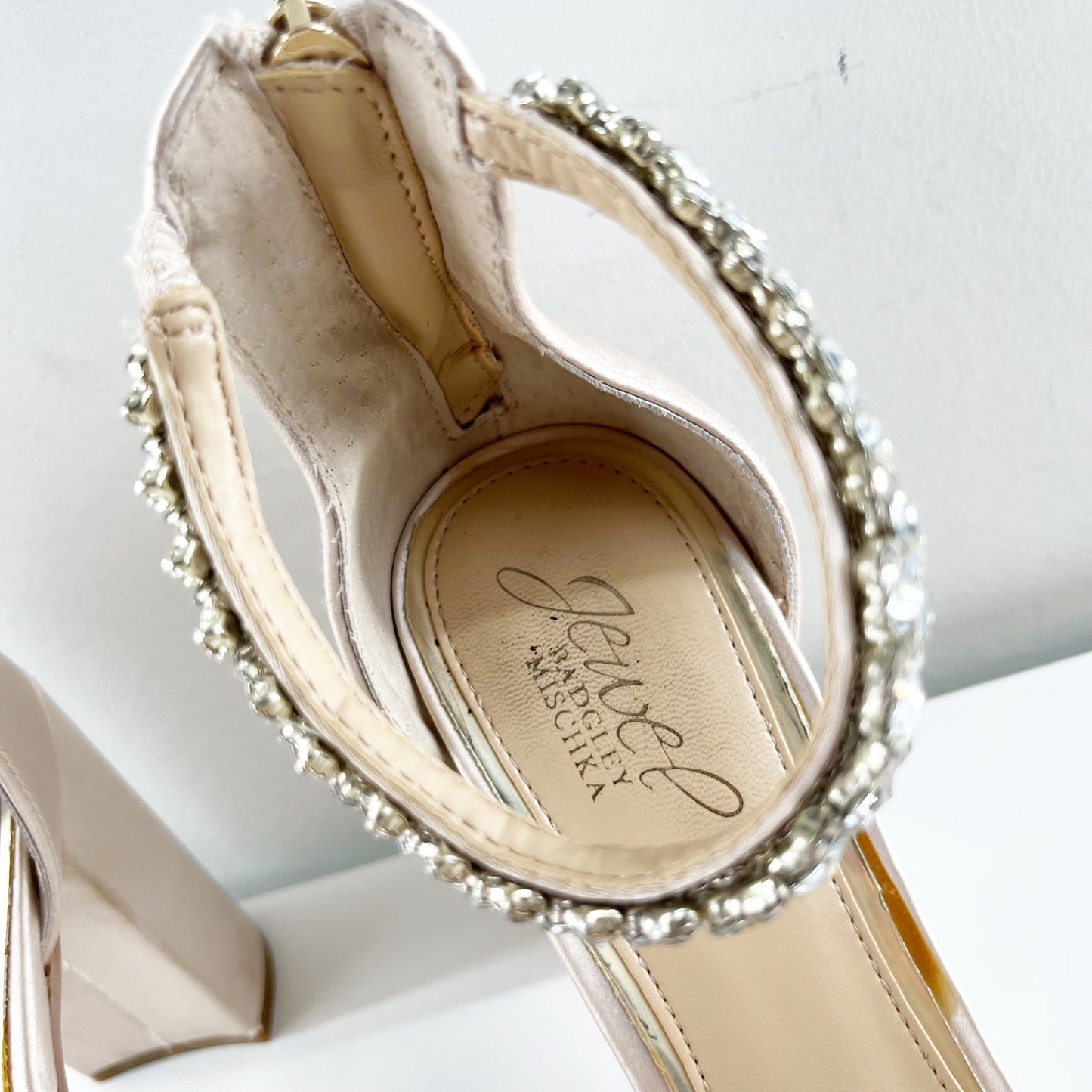 Jewel Badgley Mischka Louise Rhinestone Ankle Strap Peep Toe Block Heel Shoes 7