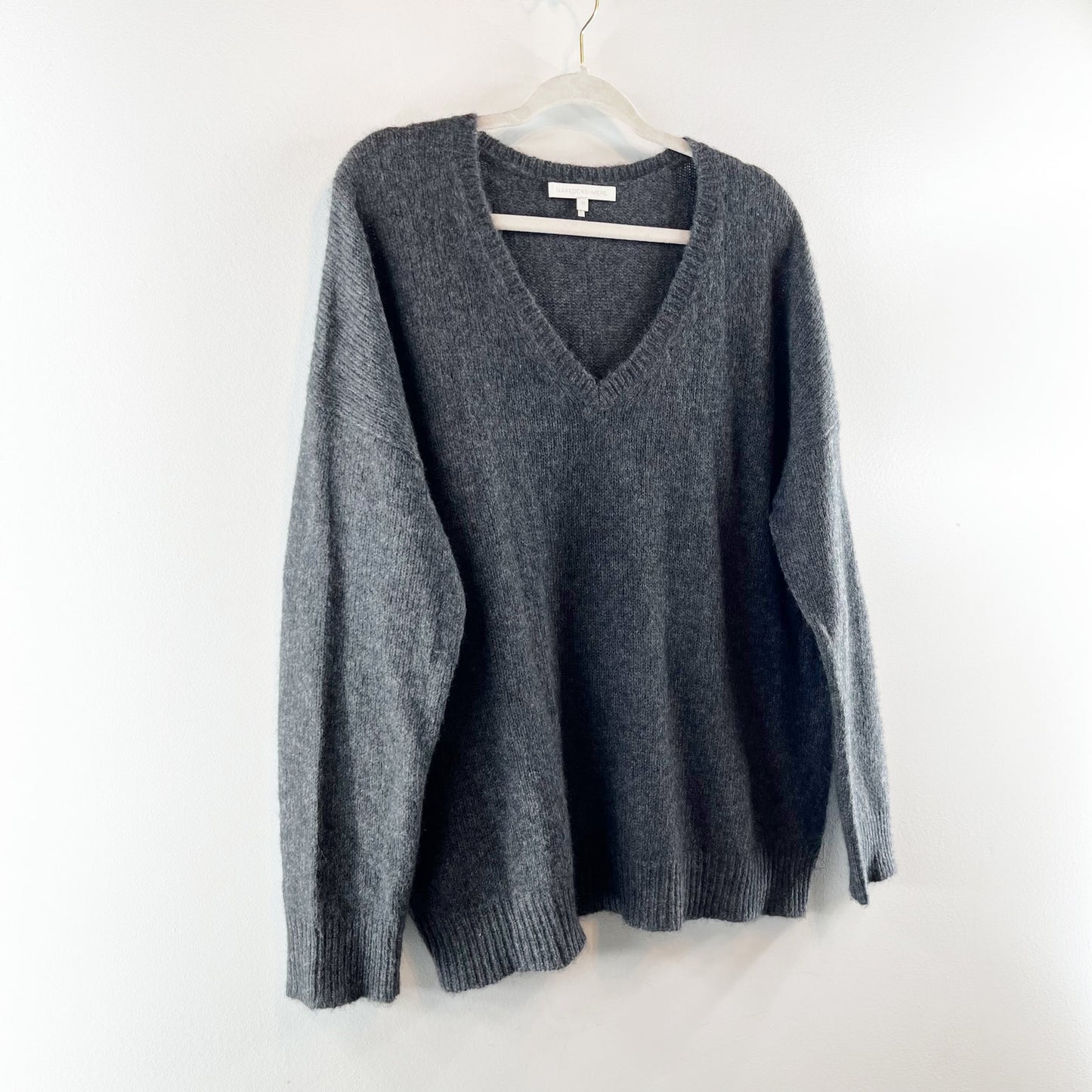 Naked Cashmere V Neck Cashmere Long Sleeve Sweater Gray XL