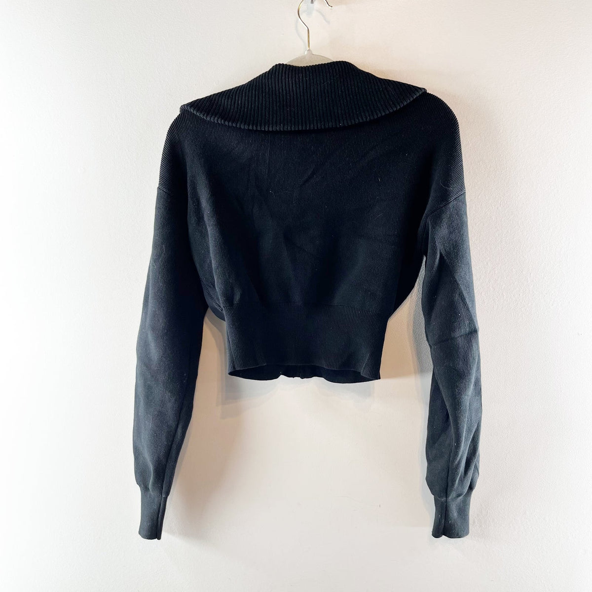 Alo Yoga Scholar Long Sleeve Collared Knit Cropped Full Zip Jacket Black Small