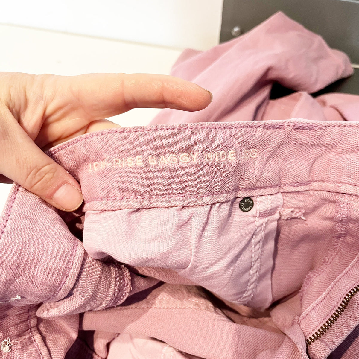 American Eagle Low Rise Baggy Wide Leg Jeans Dusty Mauve Pink 10