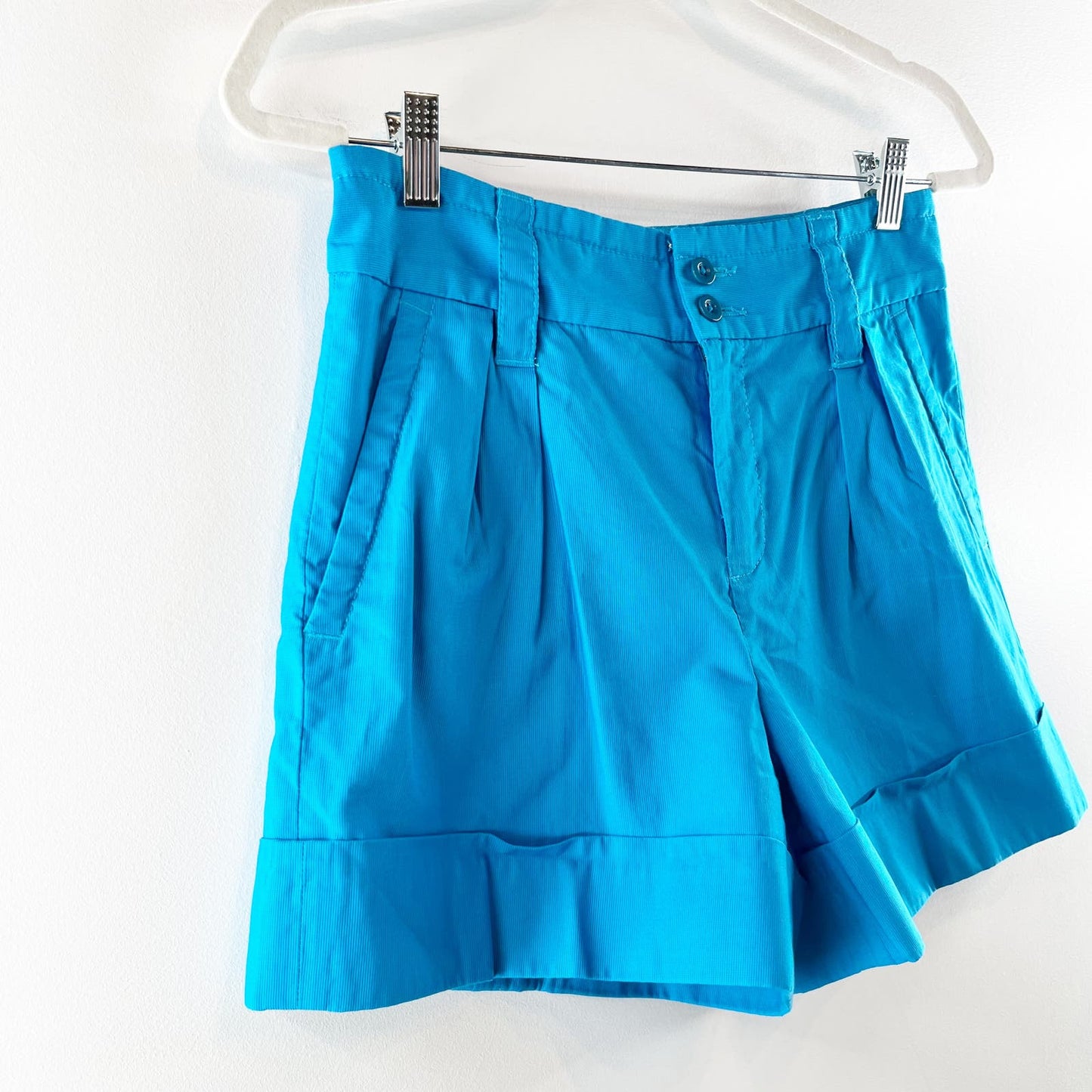 Marc by Marc Jacobs Pleated High Rise Cotton Cuffed Hem Shorts Blue 4