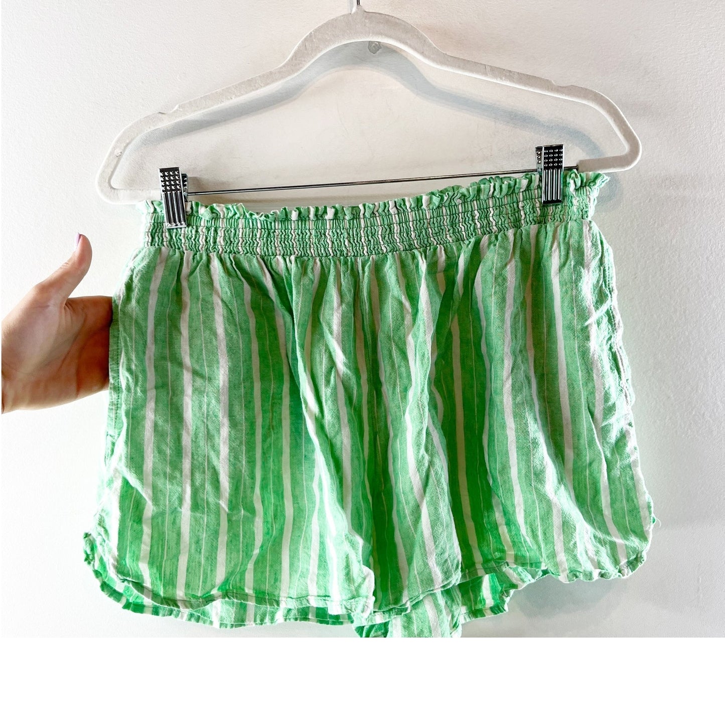 Aerie Linen Blend Striped Pull On Smocked High Waisted Shorts Celebrity Green L