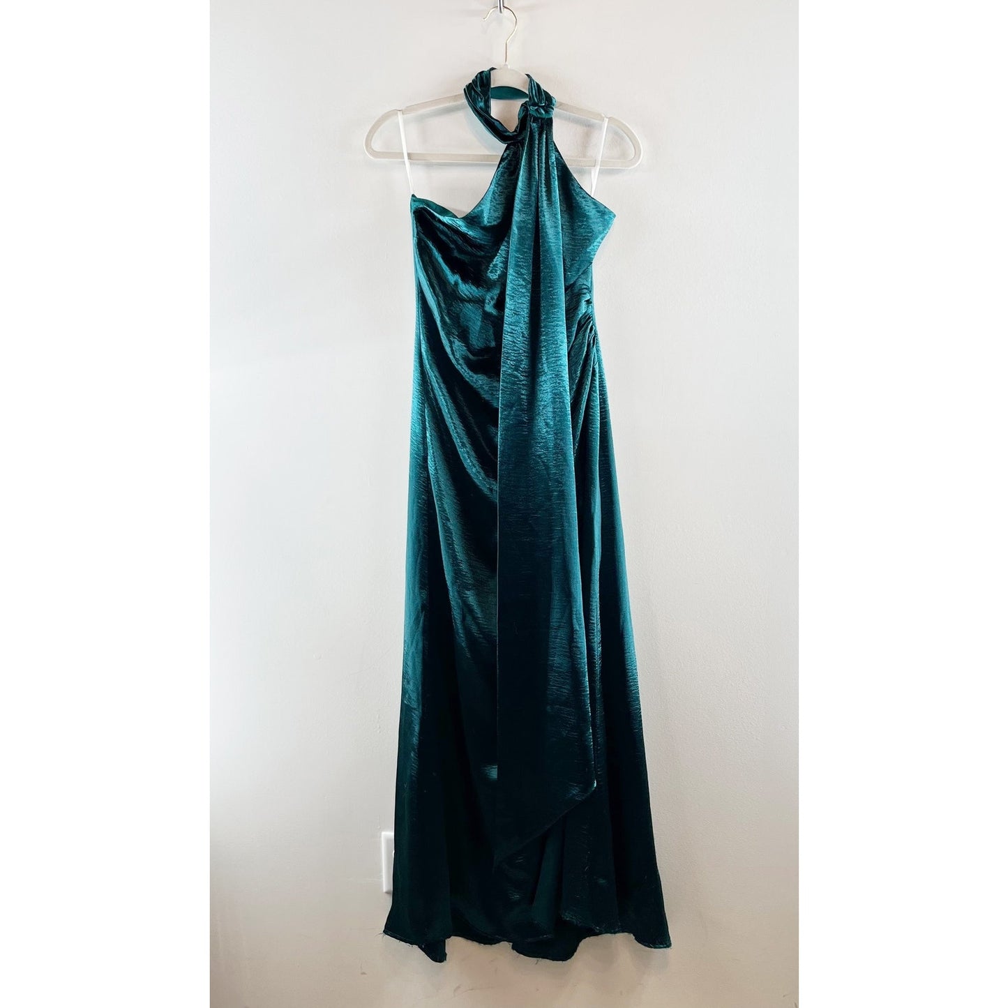 Lovers and Friends Kendall Satin Halter Open Back Sash Maxi Dress Gown Green S