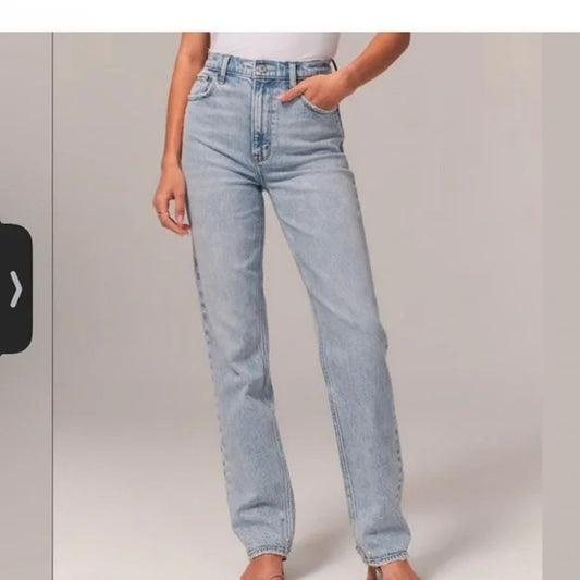 Abercrombie & Fitch The 90's Straight Ultra High Rise Jeans Blue 10