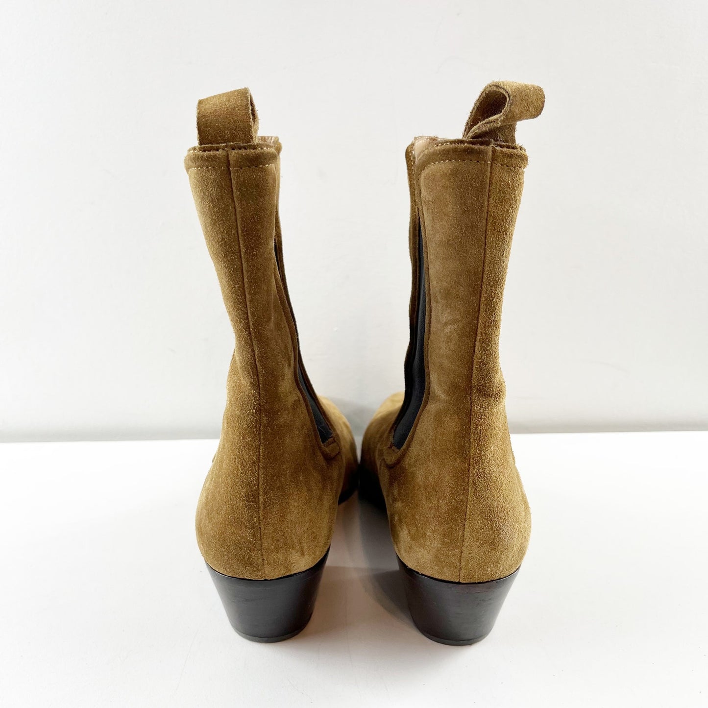 Veronica Beard Lada Suede Chelsea Boots Booties Snip Toe Brown 9