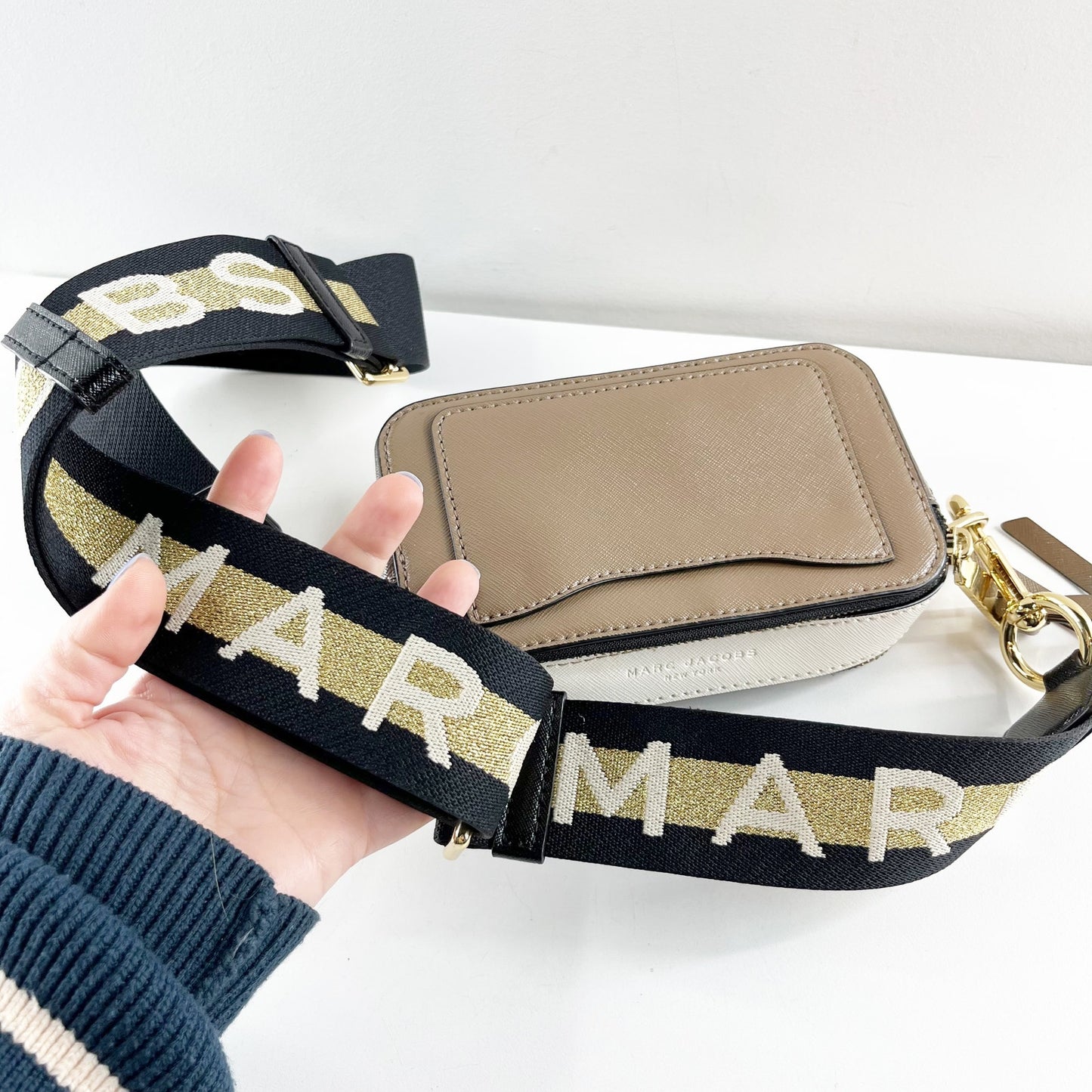 Marc Jacobs Snapshot Leather Camera Crossbody Bag Purse Taupe Gray Tan