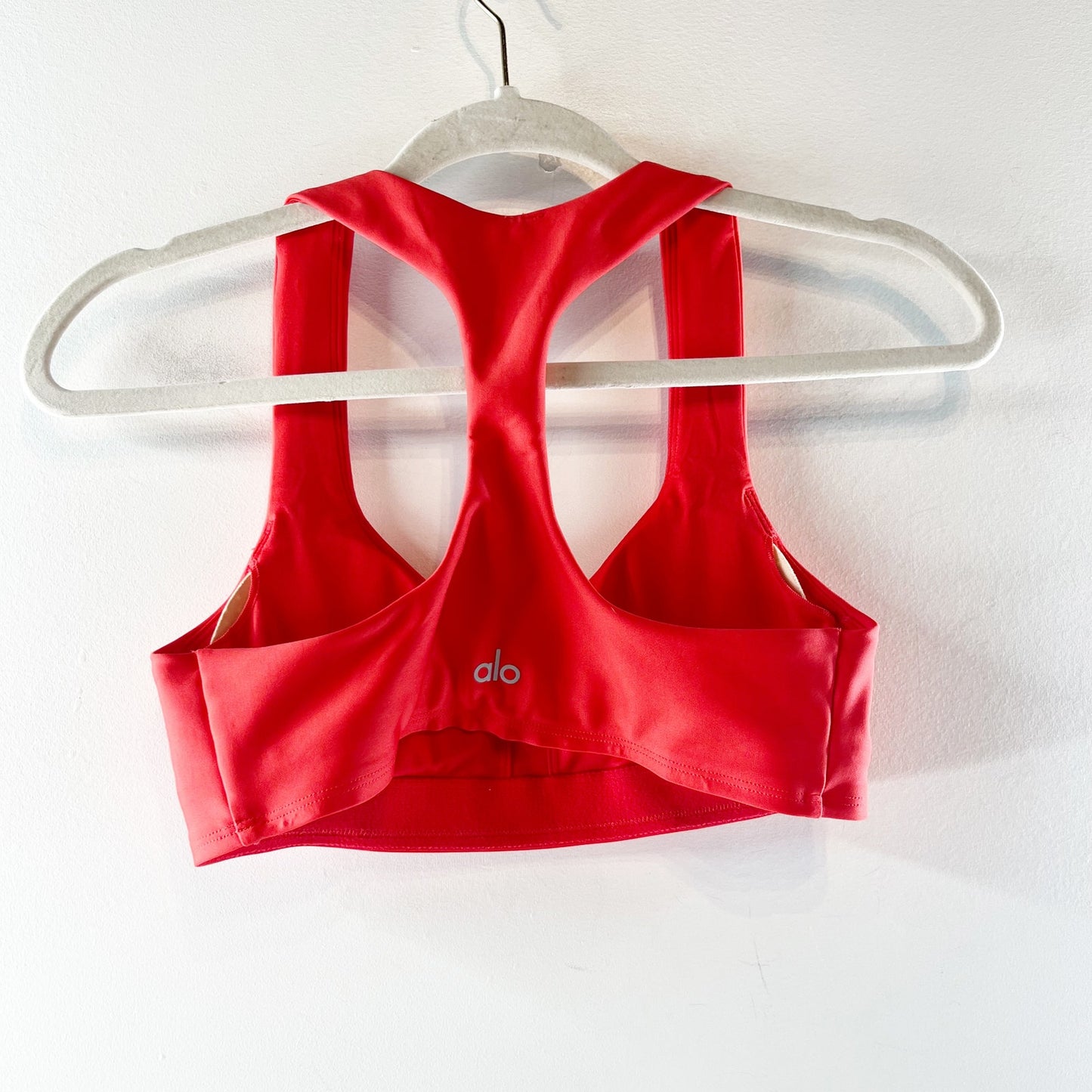 Alo Airlift Advantage Racerback Bra Bright Red Small